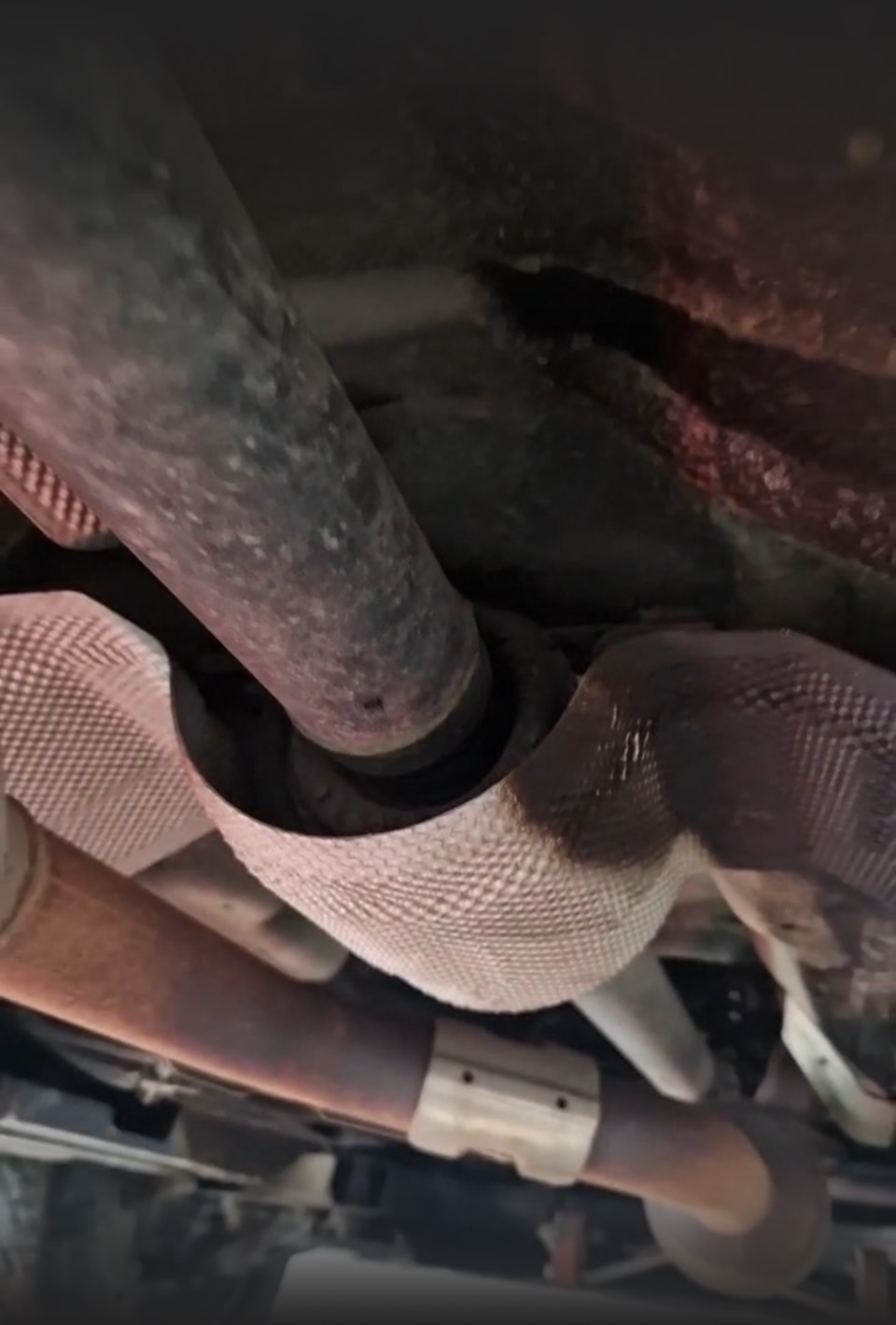 Зачем она там вообще нужна? — Haval F7 (2G)