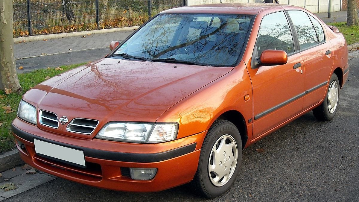 Nissan Primera (P11) 1.6 бензиновый 1997 | серый металик на DRIVE2