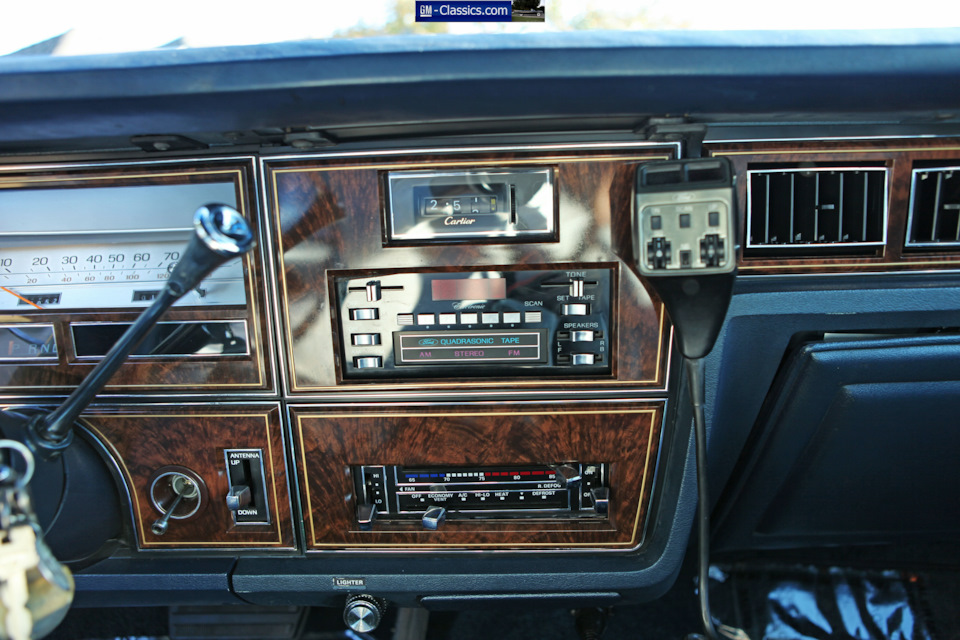 Lincoln Continental 1978 — Lincoln Town Car I