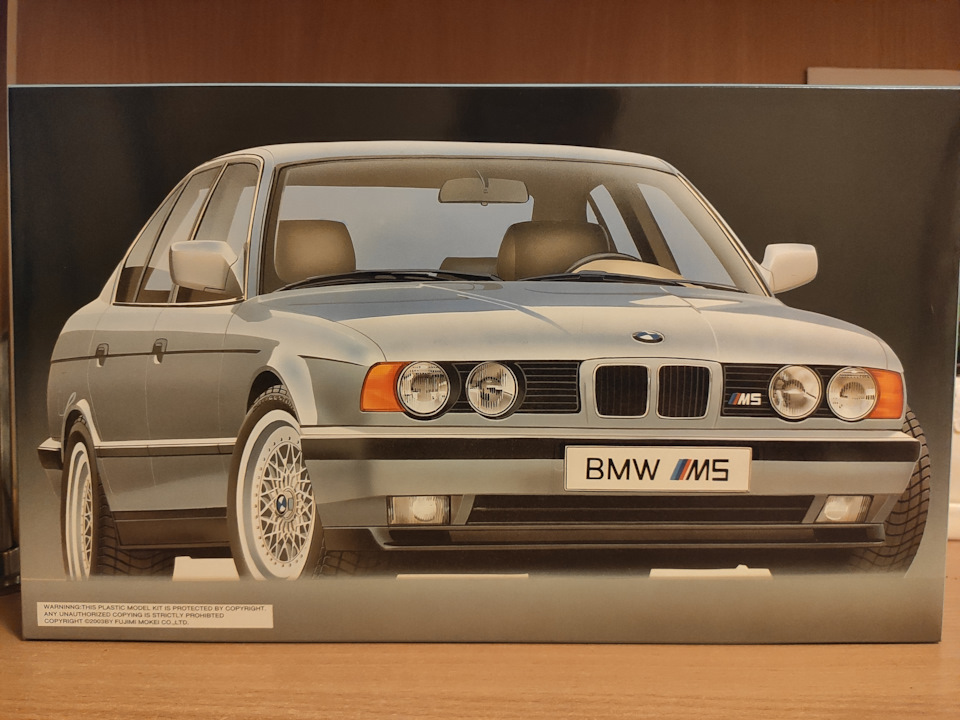 Сборная модель BMW E34 Fujimi — BMW 5 series (E34), 3 л, 1994 года ...