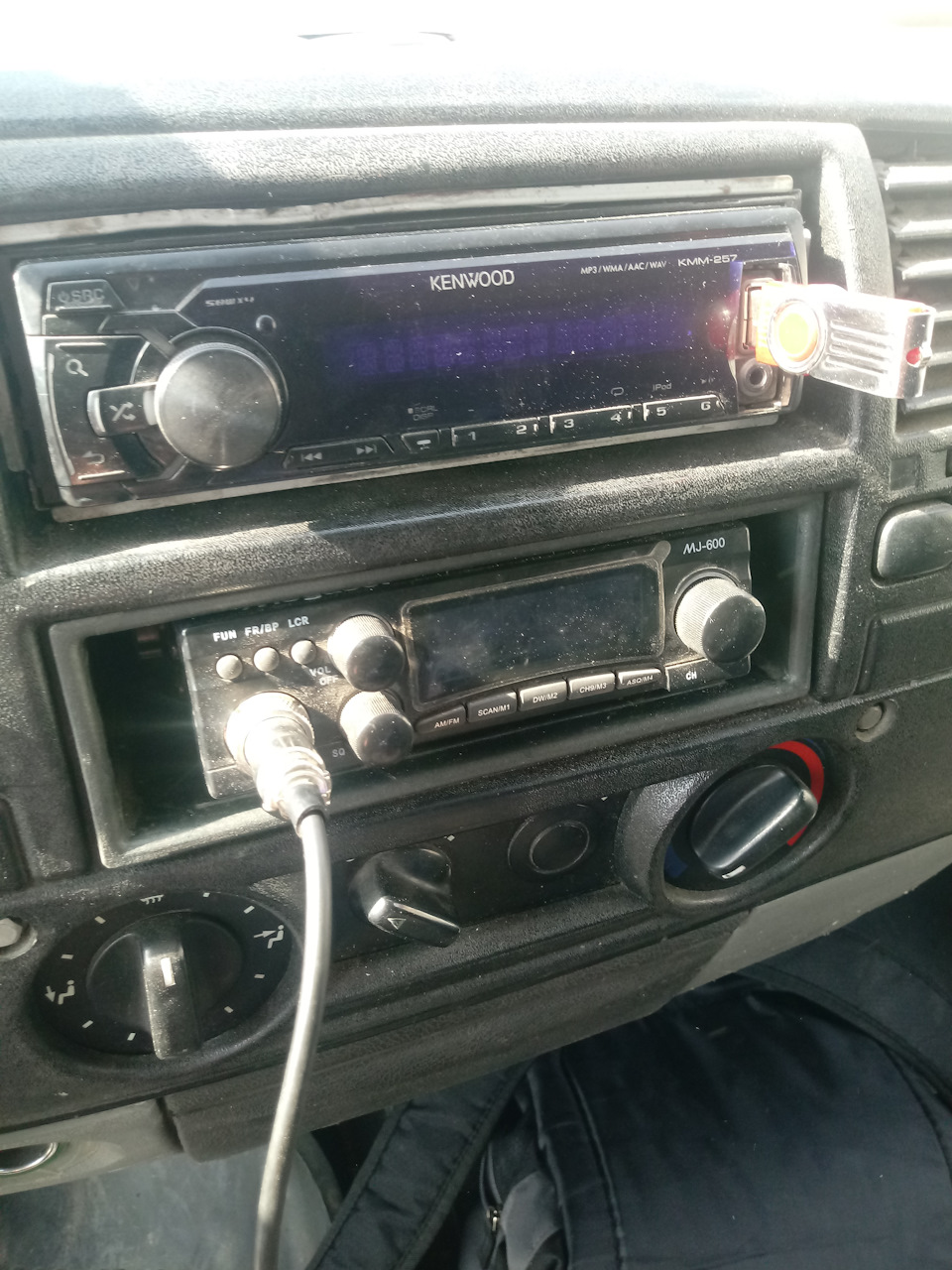 Установка рации — ГАЗ Газель, 2,4 л, 2005 года | аксессуары | DRIVE2