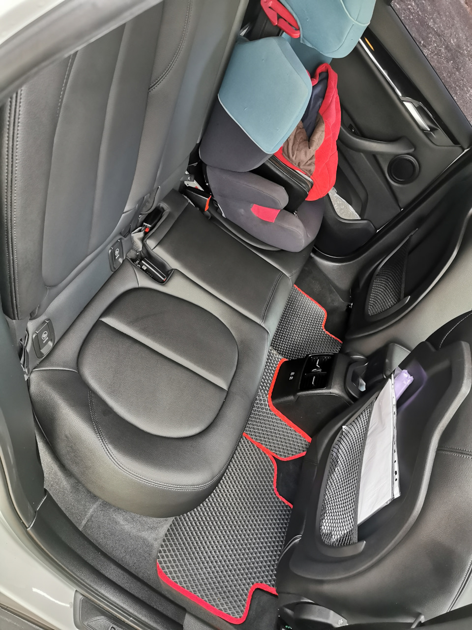 Фото в бортжурнале BMW X1 (F48)