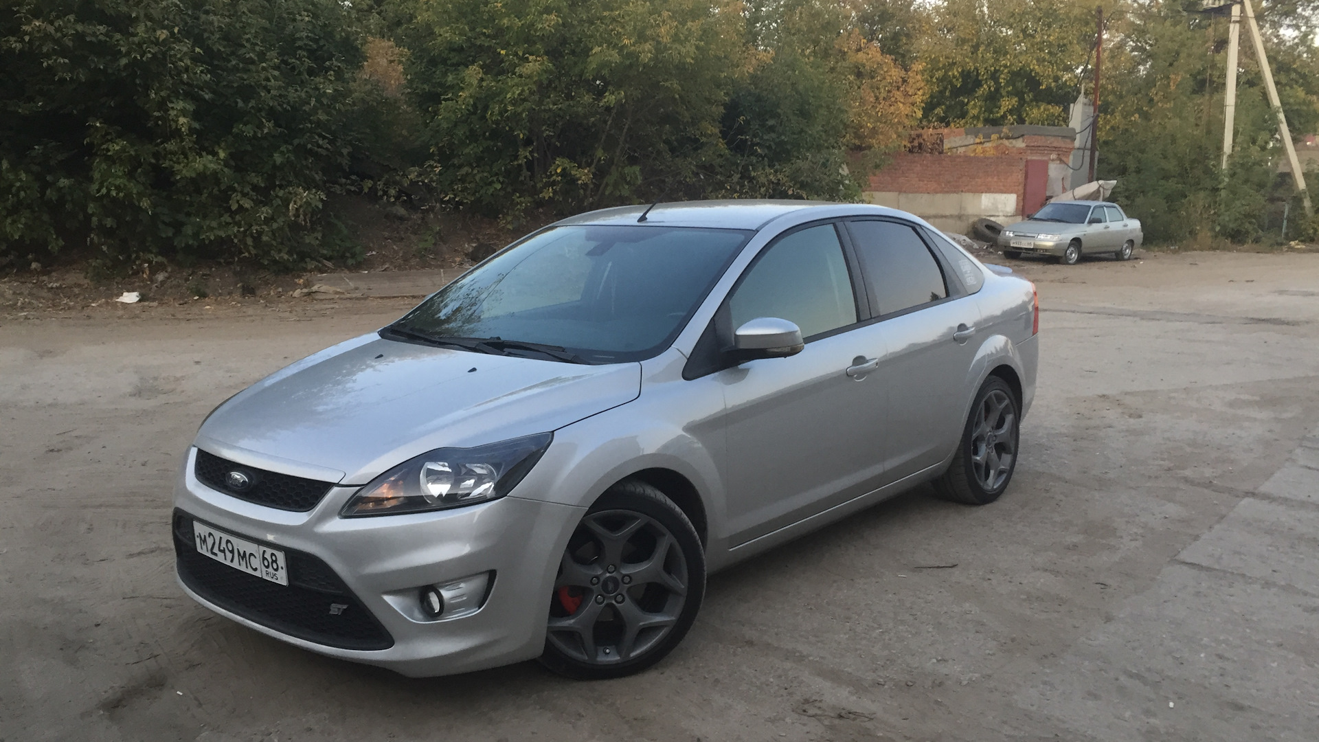 Ford Focus St серебро 2013