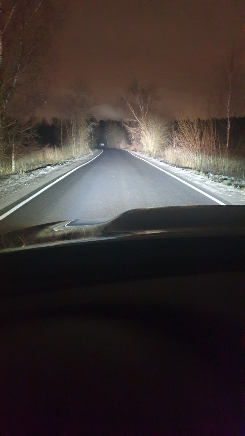 Дальний Bi led, на Сером — Subaru Forester (SH)