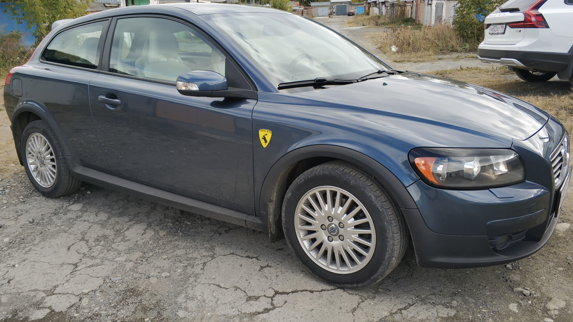 Volvo C30 2.4 бензиновый 2007 | 