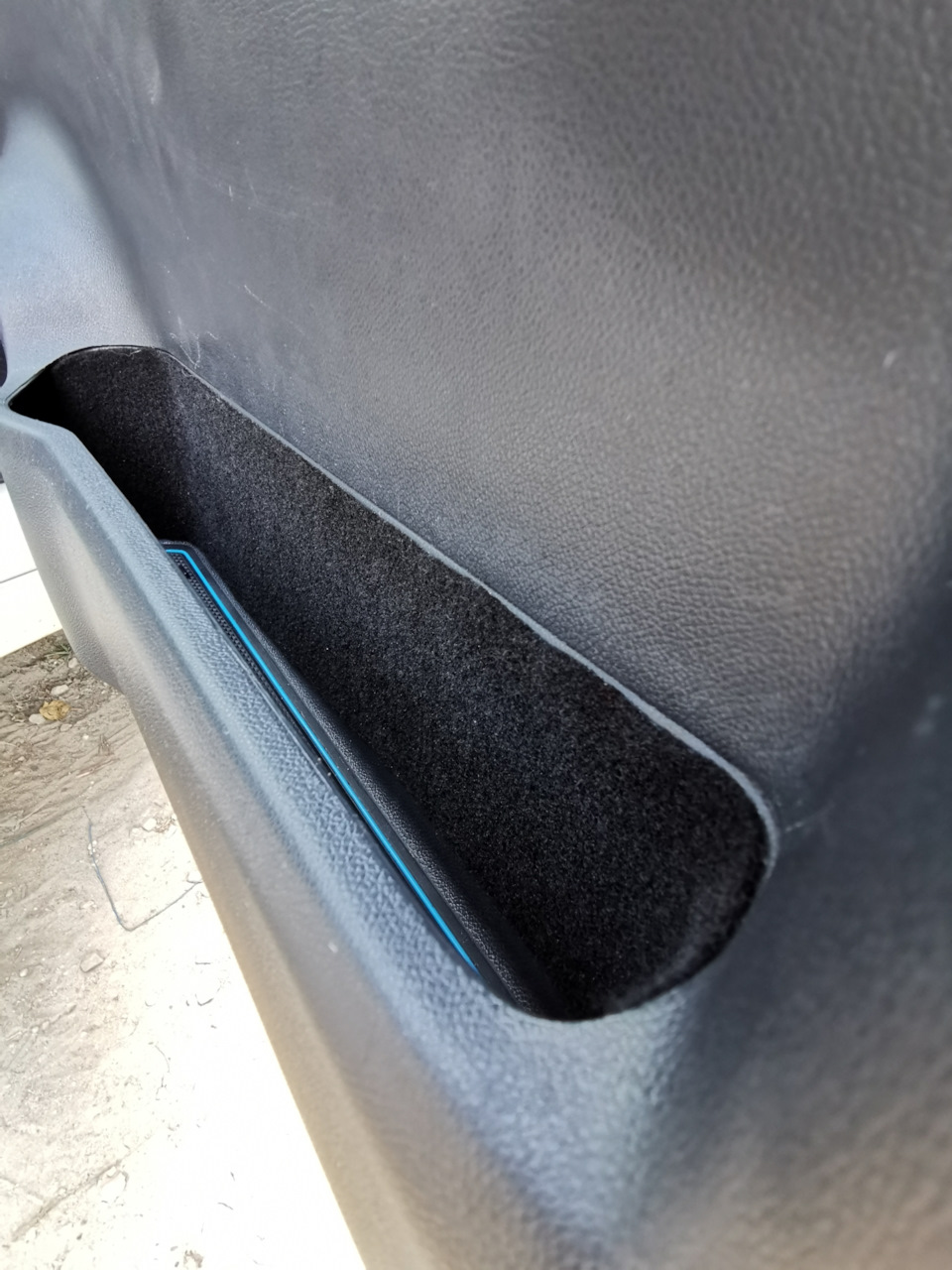 Отделка карманов дверей карпетом Koleos — Renault Koleos (1G), 2,5 л ...