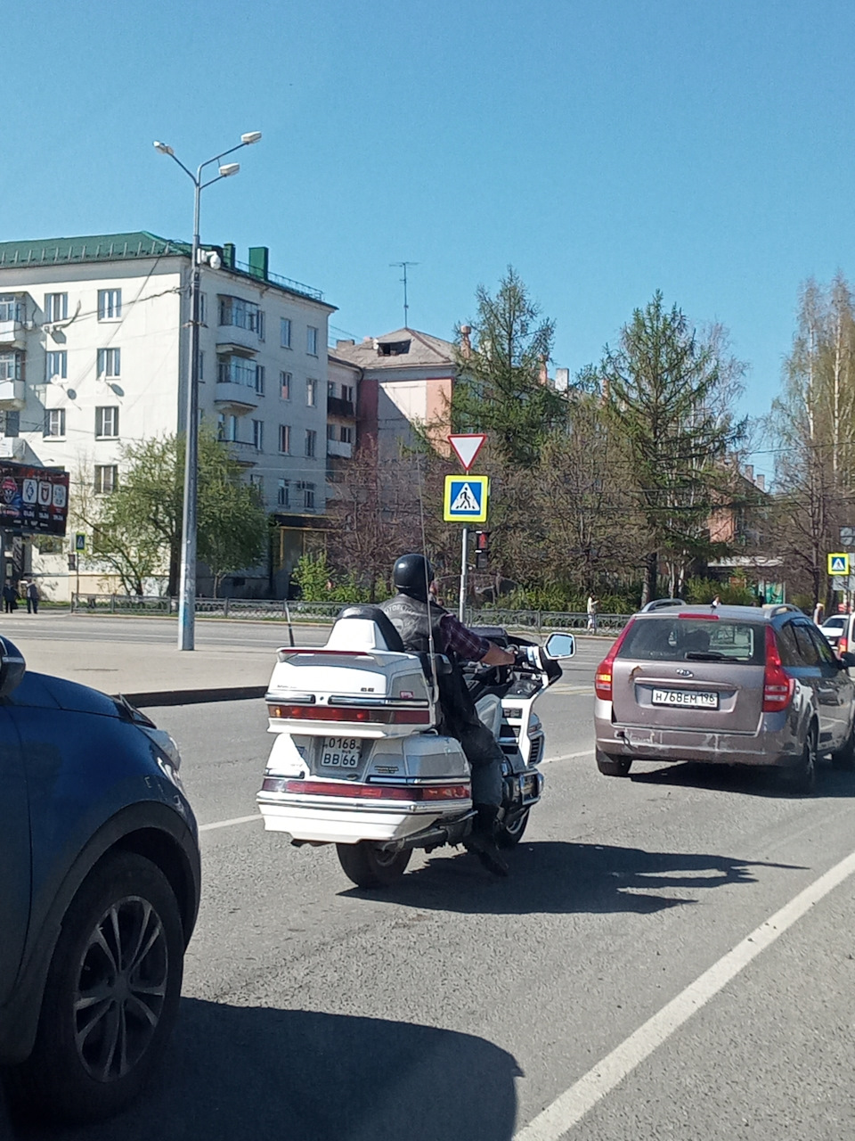 Весенняя прогулка. — Hyundai Tucson (JM), 2 л, 2008 года | фотография |  DRIVE2