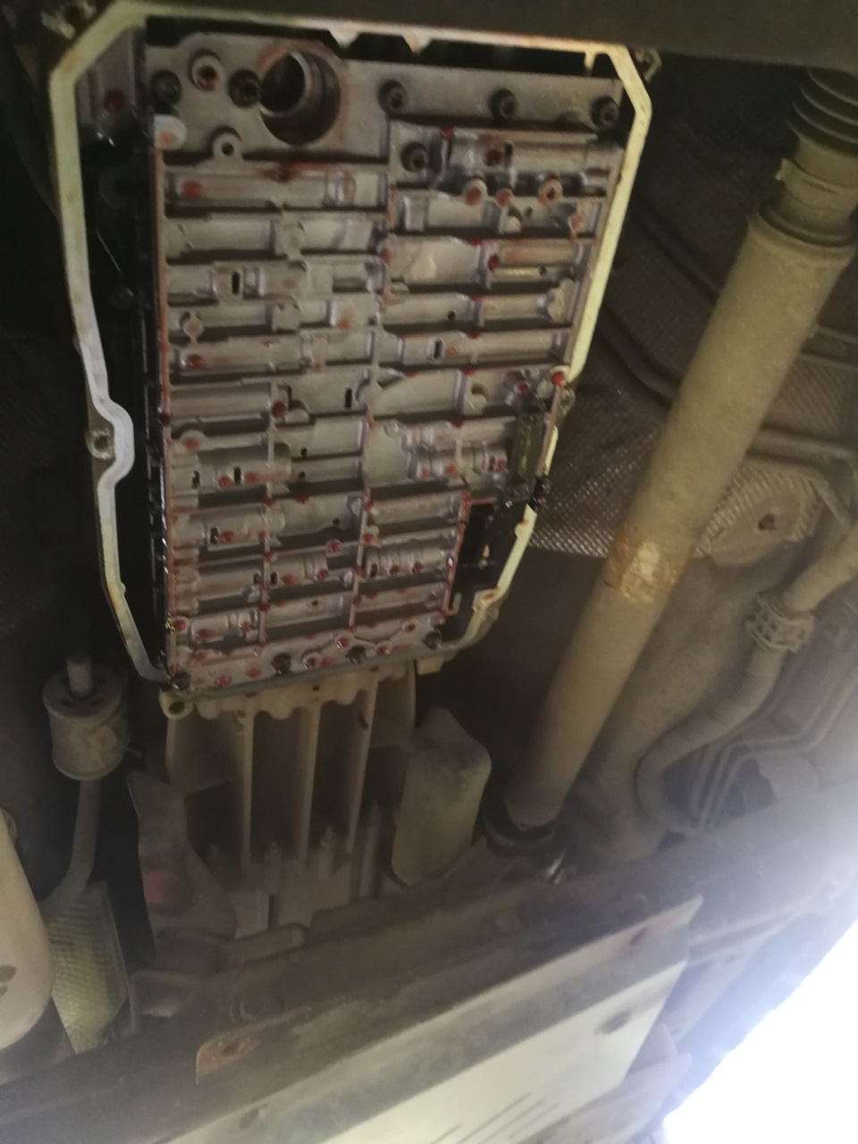 Замена соленоида и масла в акпп — Jeep Grand Cherokee (WK), 3 л, 2009 ...