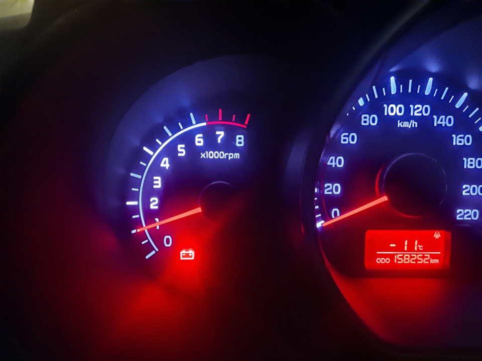 Загорелся индикатор низкого заряда аккумулятора — KIA Rio (3G), 1,6 л ...