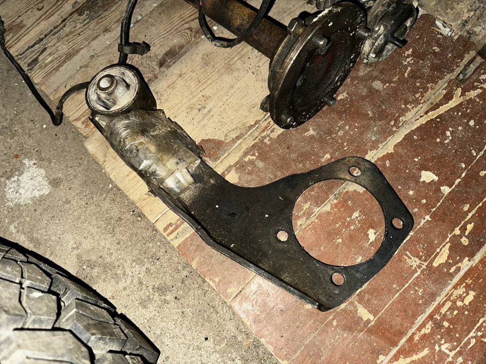 Редуктор паджеро спорт 1. Передний редуктор Монтеро спорт 1. Бортовые редуктора Паджеро спорт 1. Крышка редуктора Паджеро 2. Портальные редуктора на Паджеро спорт 2.