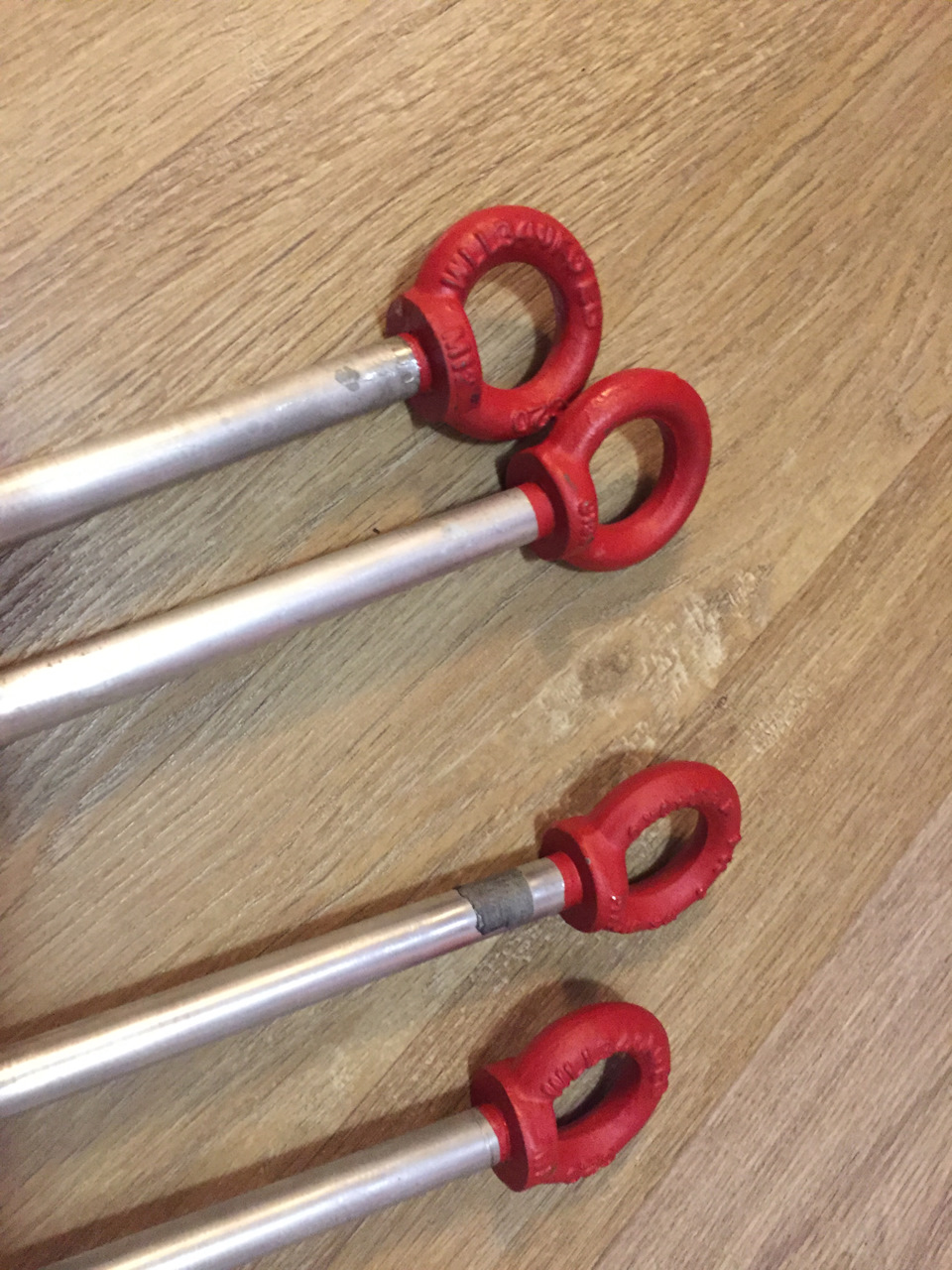 aQAAAgB9KuA 960 Как крепить палатку на песке