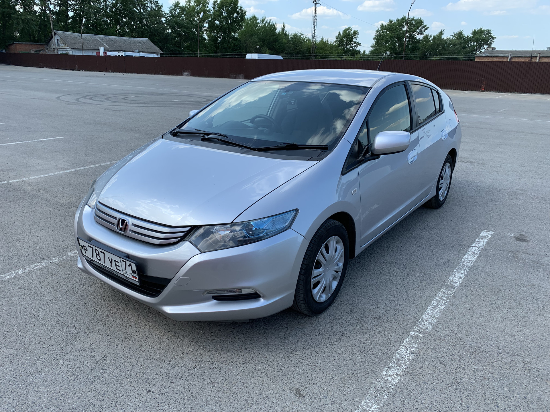 Honda insight ze4