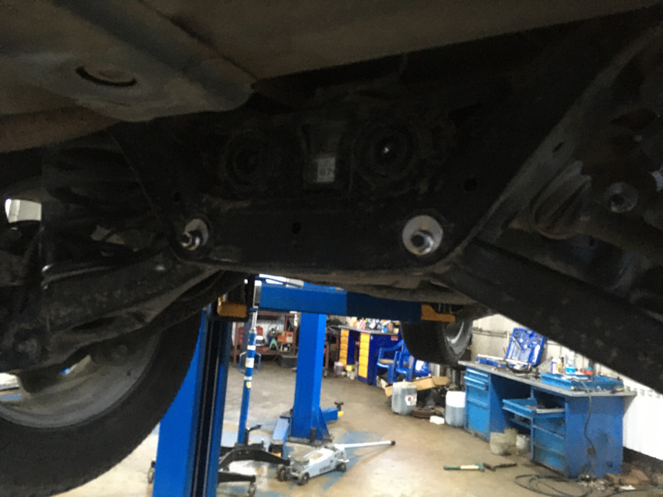 Фото в бортжурнале Mitsubishi Pajero (4G)