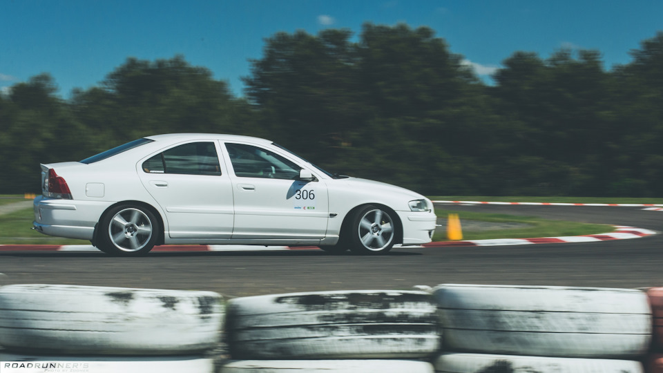Volvo S60 R White