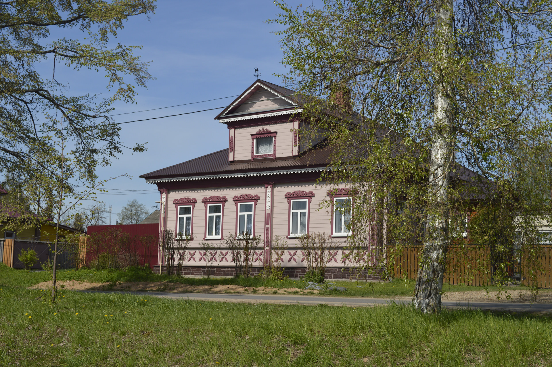 Погода в мышкине на 3 дня. Городское поселение Мышкин. Верхний бульвар Мышкин. Мышкин Ярославская область улица Льва Толстого дом 14. Мышкин 1990.