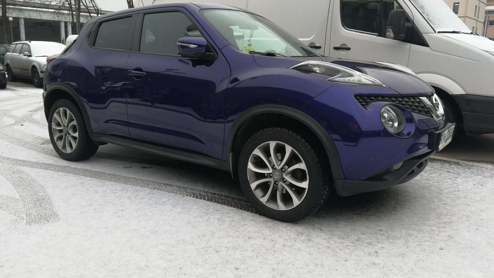 Nissan Juke Гжель