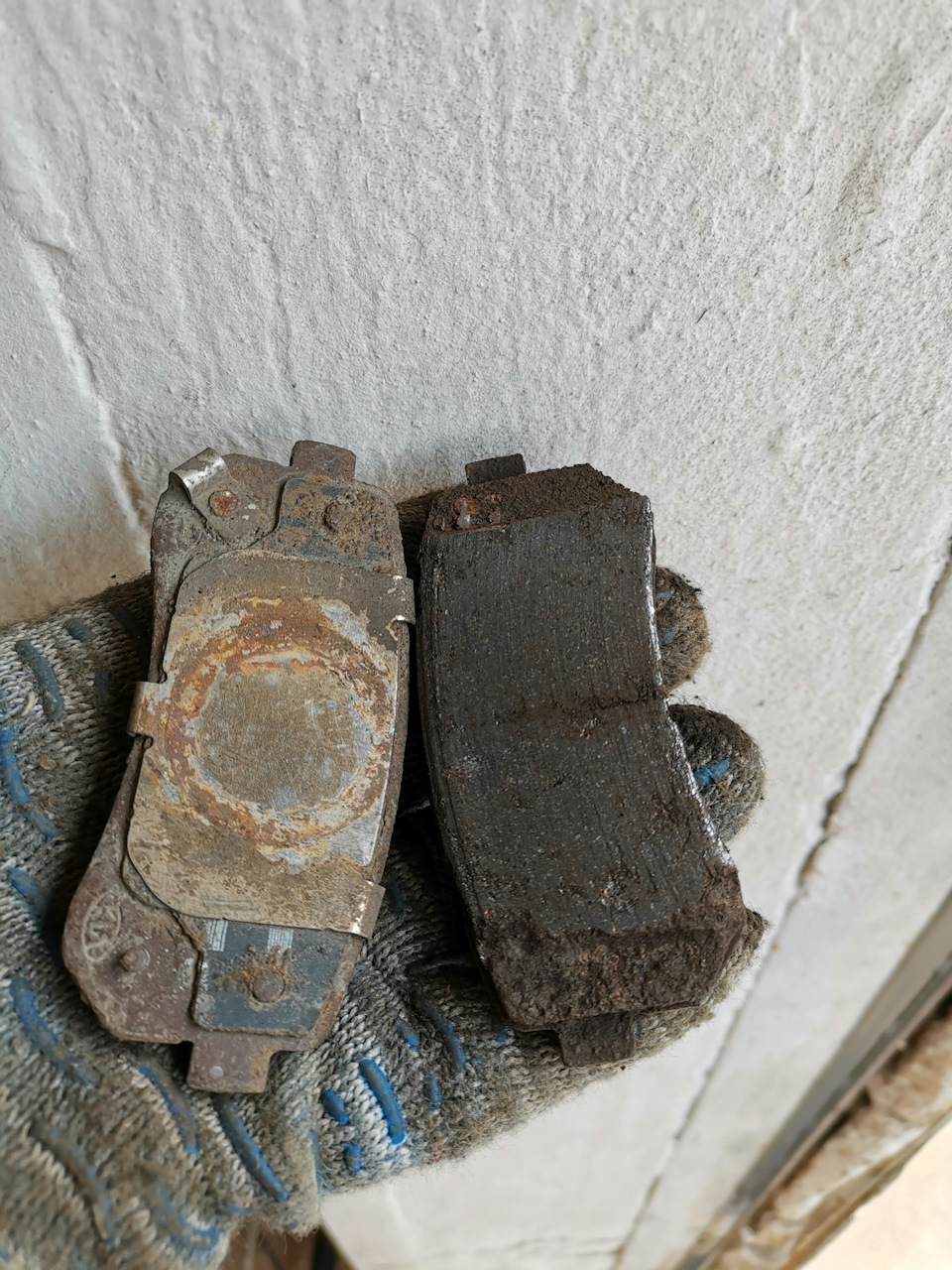 Дико потеет лобовое — Hyundai Accent (2G), 1,5 л, 2005 года ...