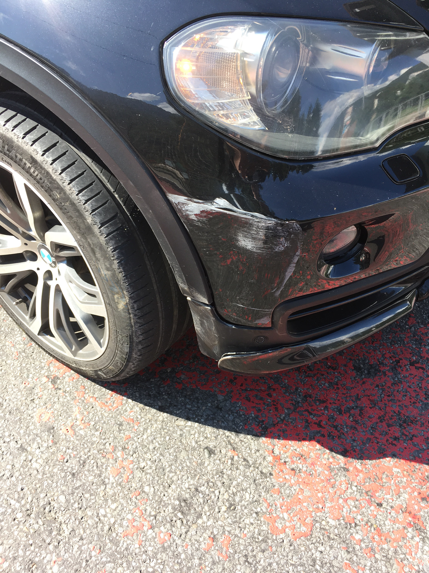 Не горит лампа уровня топлива; держатель крышки бензобака; камера ...