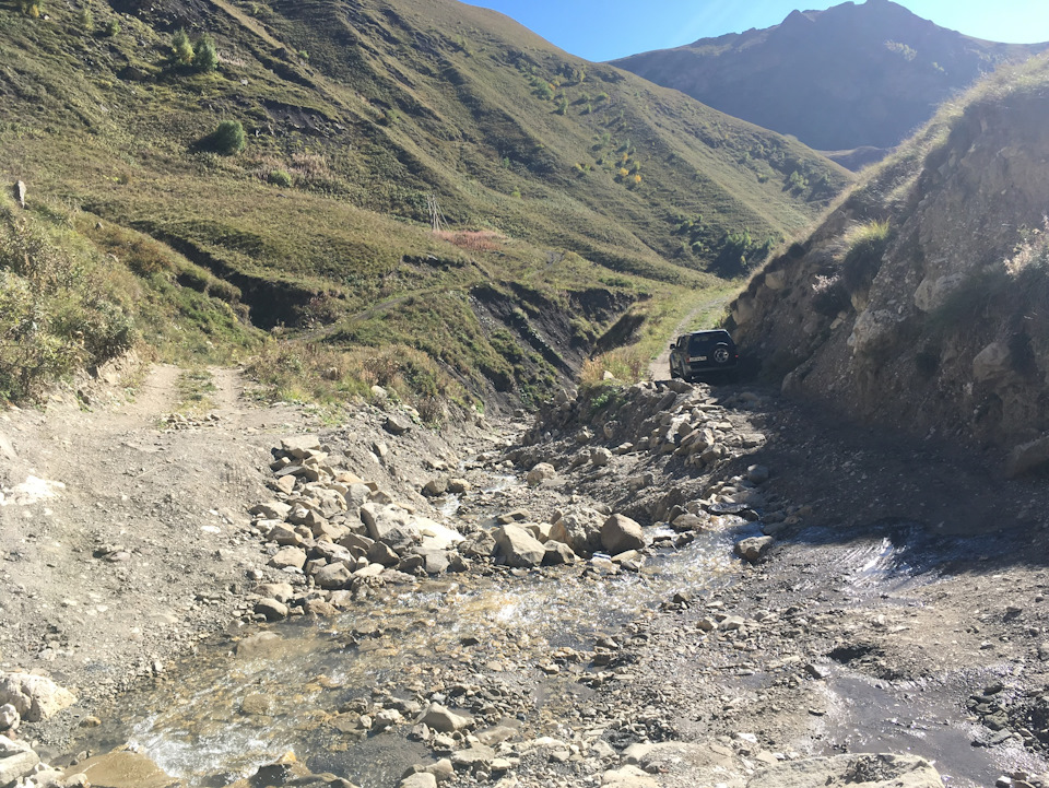 Фото в бортжурнале Toyota Hilux Surf (3G)