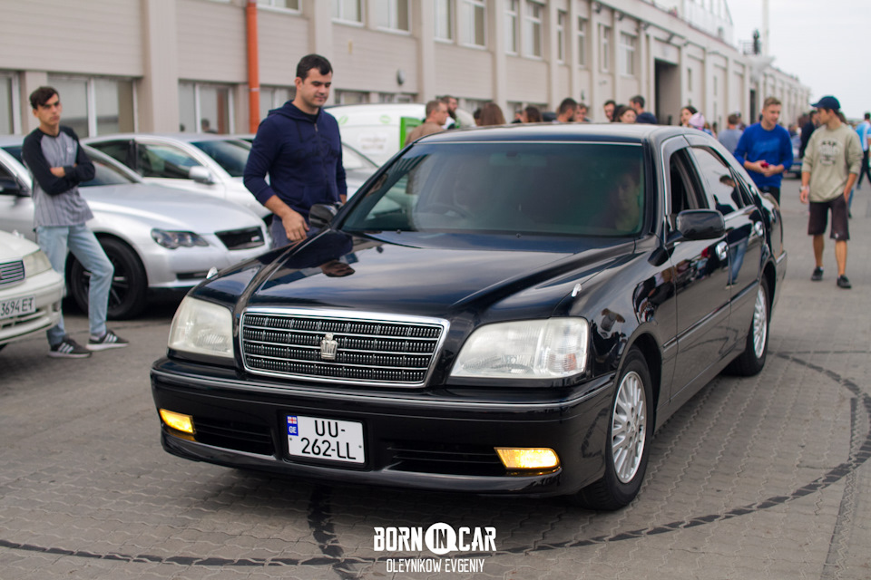 Тойота Crown 170 Royal Saloon