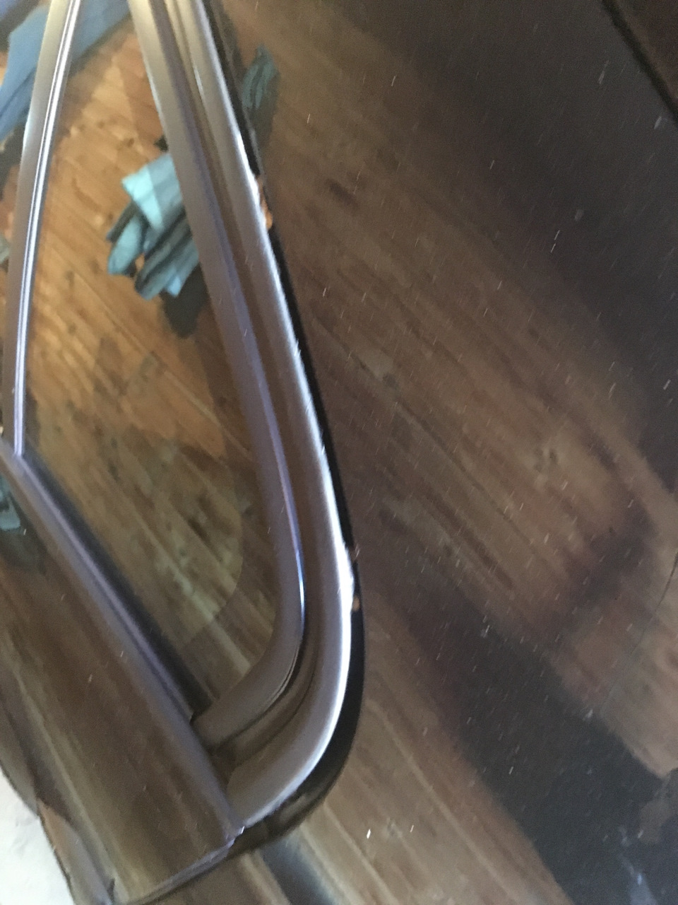 Установка уплотнителя стекла — BMW 7 series (E38), 3,9 л, 2000 года ...