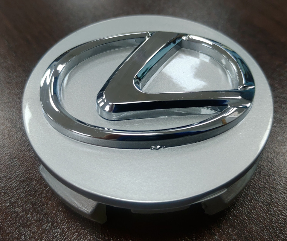 Колпаки на ступицу 62мм с Али — Lexus IS II, 2,5 л, 2007 года ...