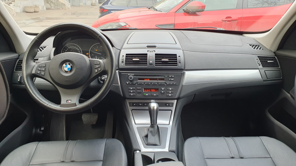 Химчистка с разбором салона — BMW X3 (E83), 2,5 л, 2010 года | мойка | DRIVE2