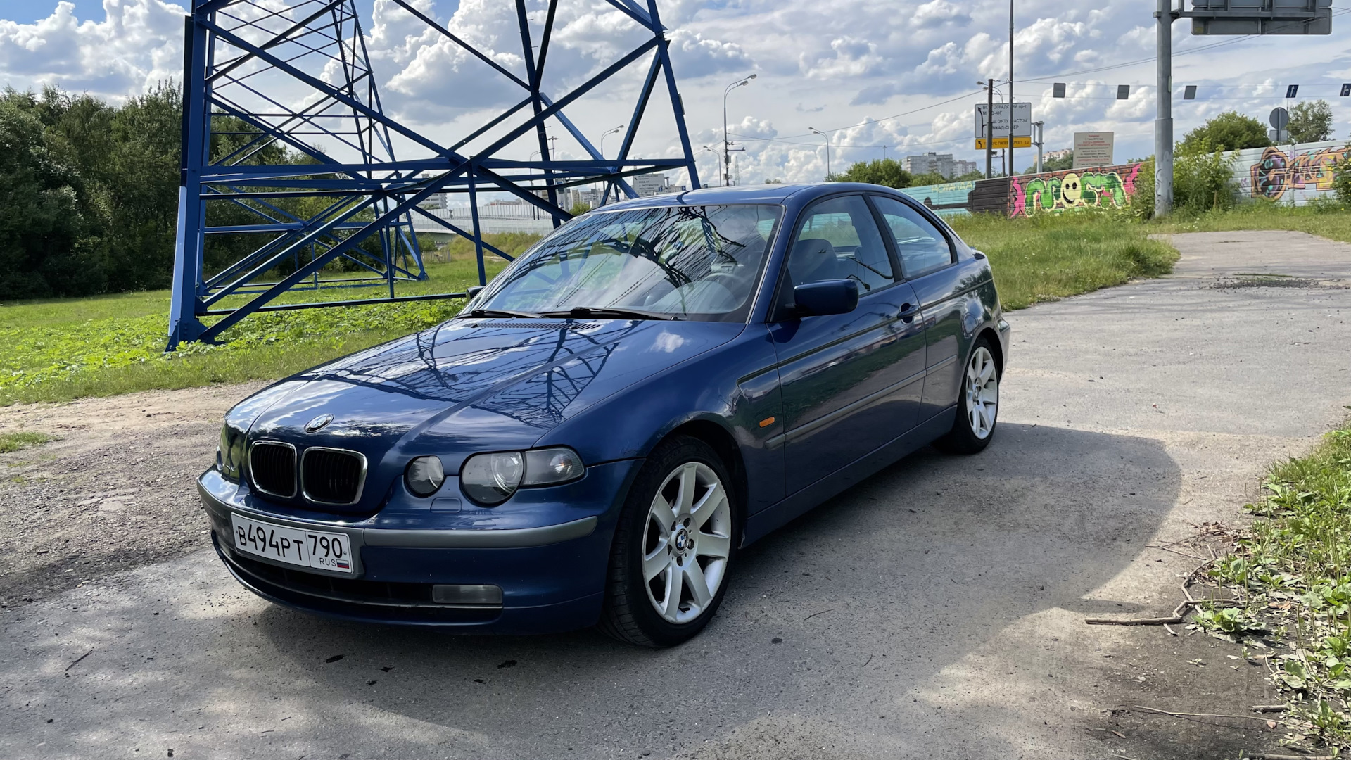 Купить Bmw 3 Москва