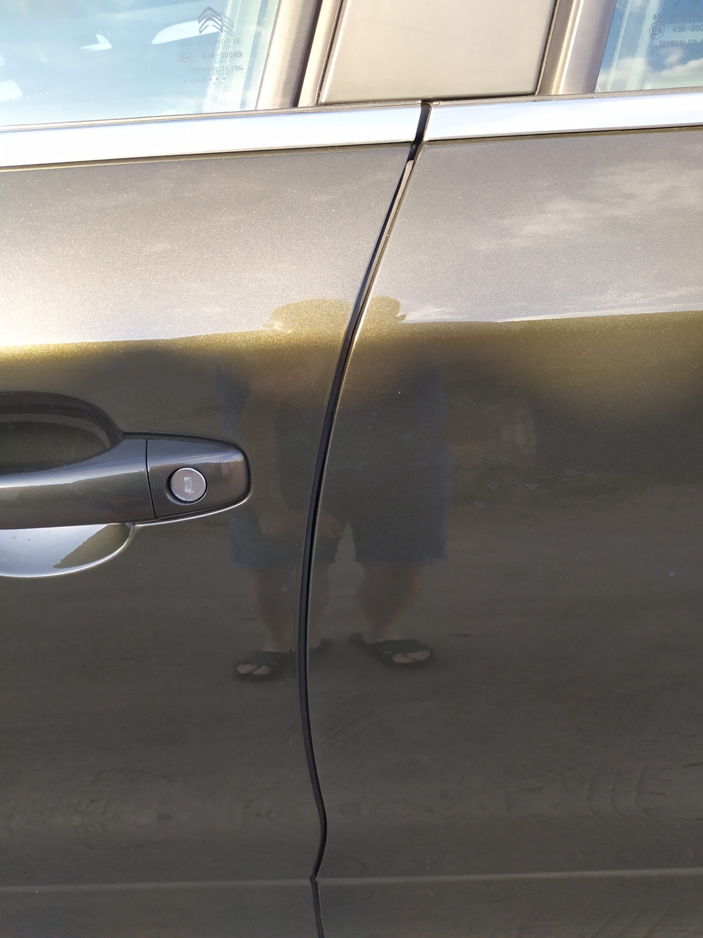 Уплотнитель задней двери вертикальный 9025EW, 9025EX — Citroen C4 L, 1 ...