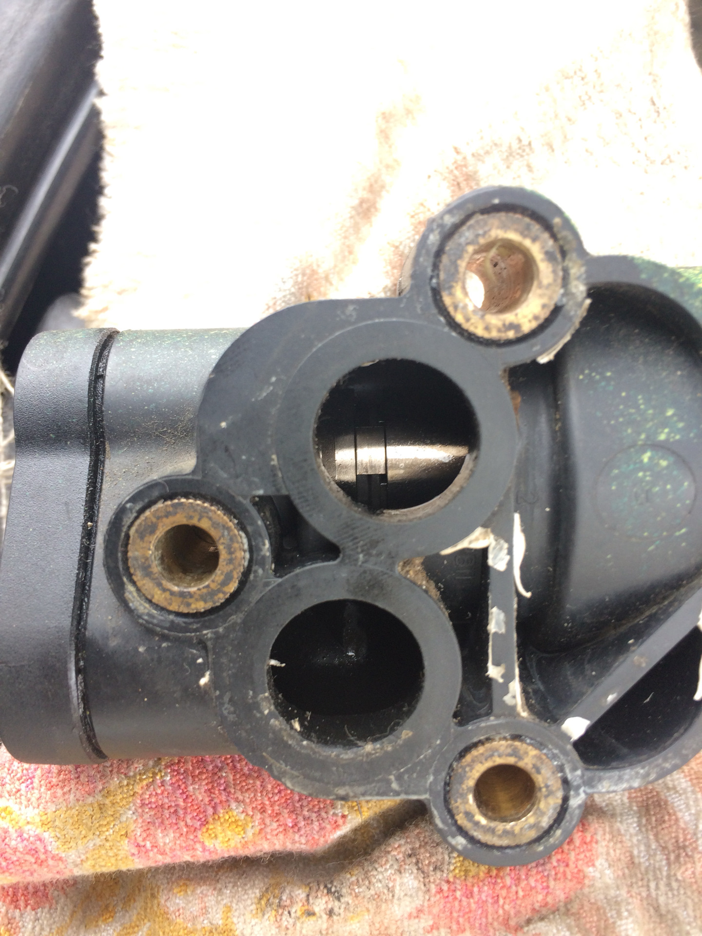 чистка клапана холостого хода