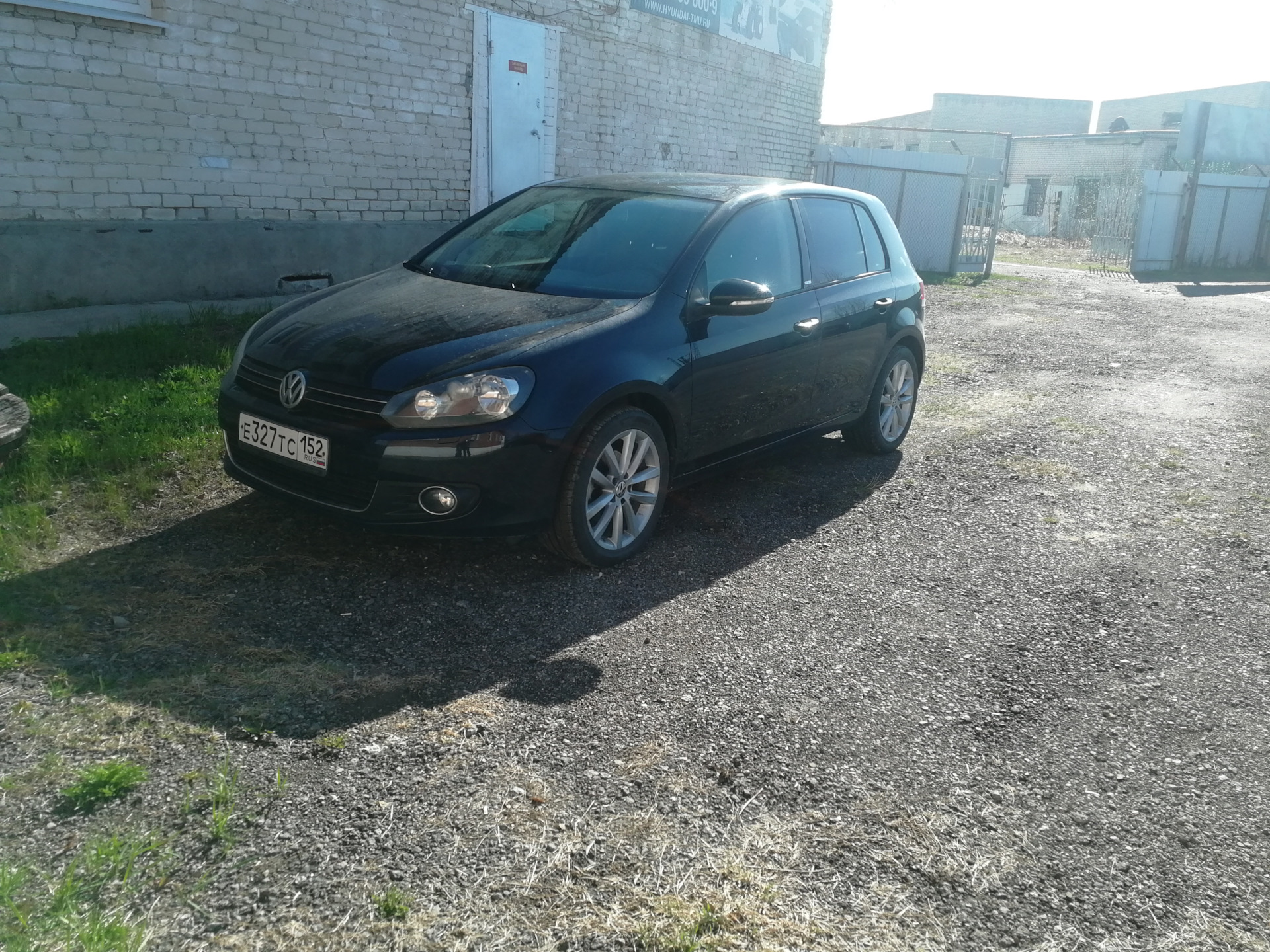 R16 vs R17 — Volkswagen Golf Mk6, 1,4 л, 2011 года | колёсные диски ...