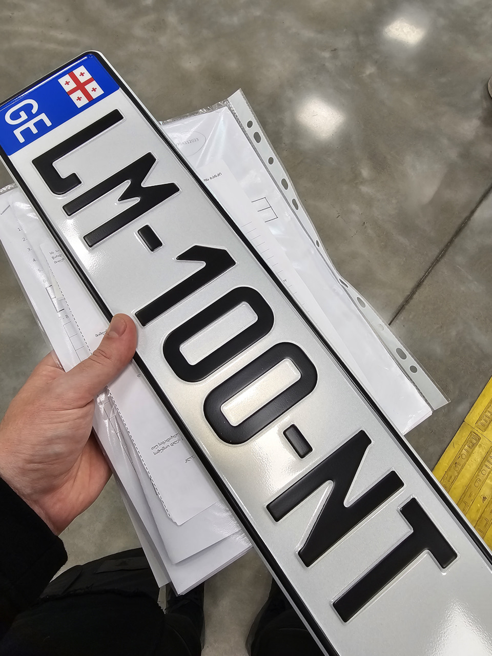 Фото в бортжурнале Audi A5 Sportback (1G). Запчасти на фото: LM100