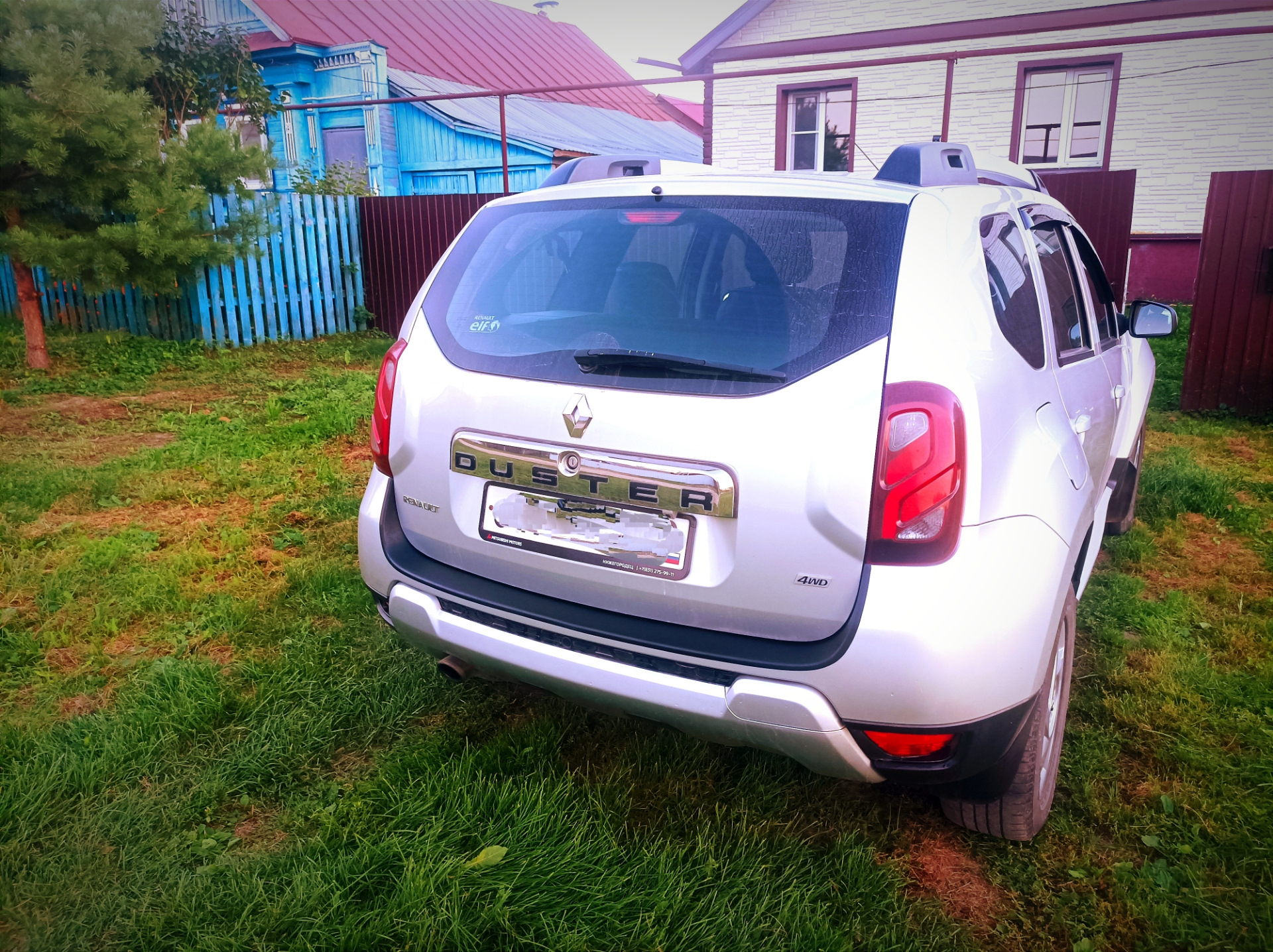 Маленькие ништячки — Renault Duster (1G), 1,6 л, 2017 года | аксессуары ...