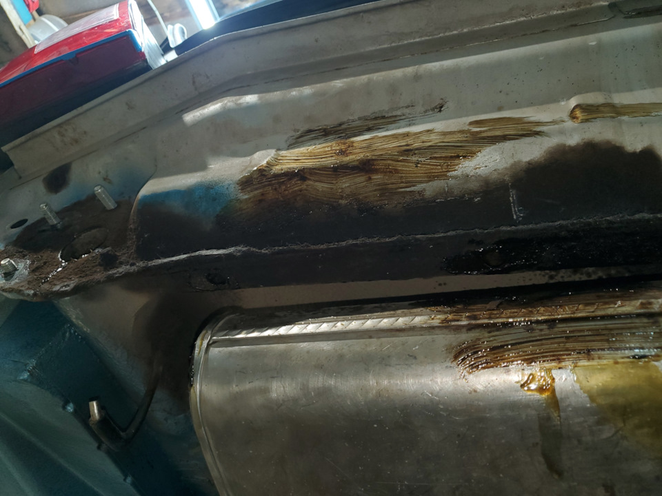 Полный антикор всех внутренних полостей. — Lada 2115, 1,5 л, 2006 года ...