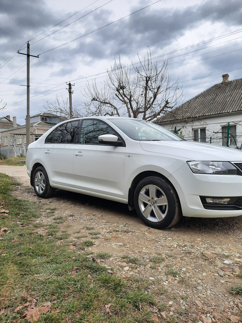 Установка оригинальных дисков Propeller шкода рапид — Skoda Rapid (1G), 1,6  л, 2019 года | колёсные диски | DRIVE2