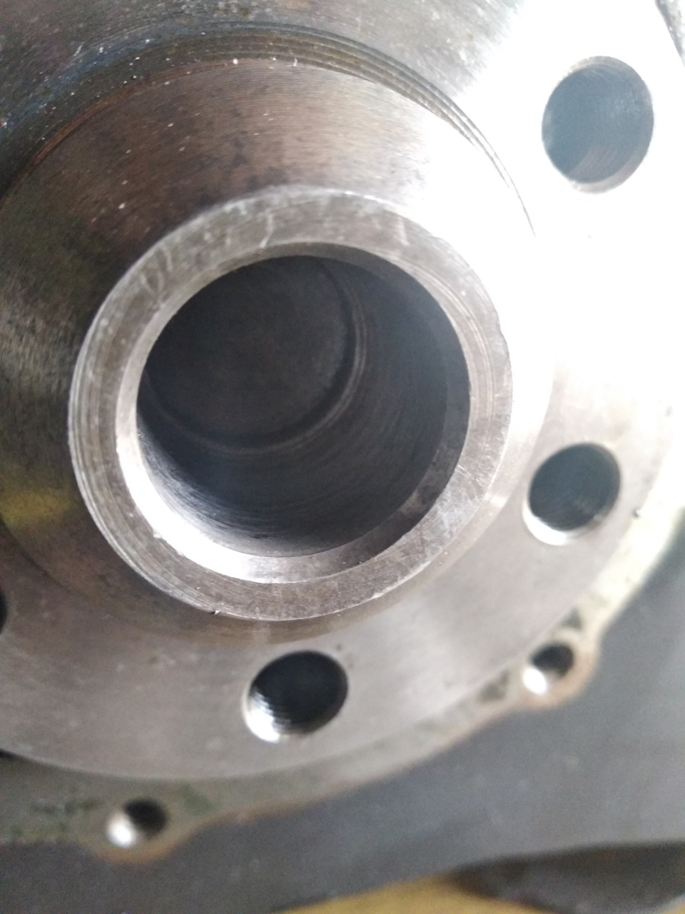 Фото в бортжурнале Audi 100 (C3)