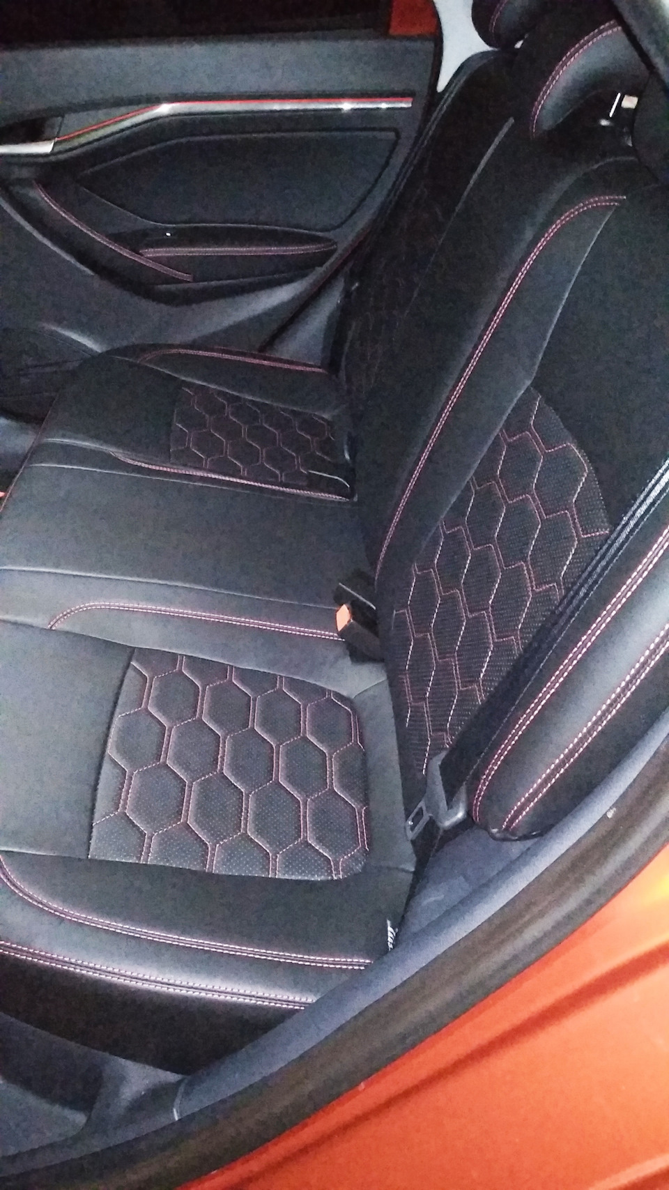 Фото в бортжурнале Lada Vesta (1G)