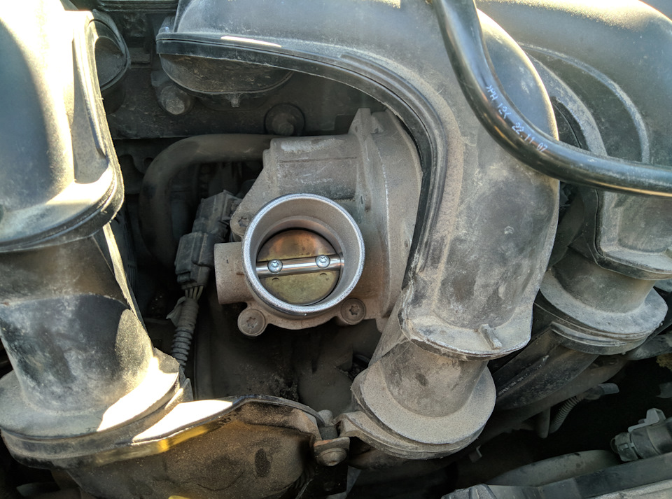 Печаль беда. Не получается почистить Дроссель. — Ford Focus II ...