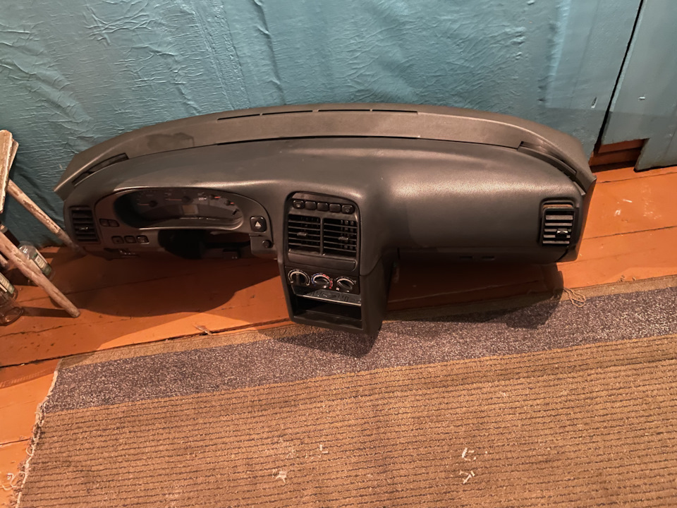 Торпедо евро 2 ваз 2110. Торпеда ваз 2112 евро. Старую панель. Торпедо ваз 2110. Торпедо евро 2 ваз 2110.