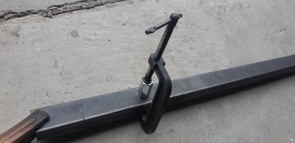 Самодельные поперечины на рейлинги — Lada Ларгус, 1,6 л, 2013 года ...