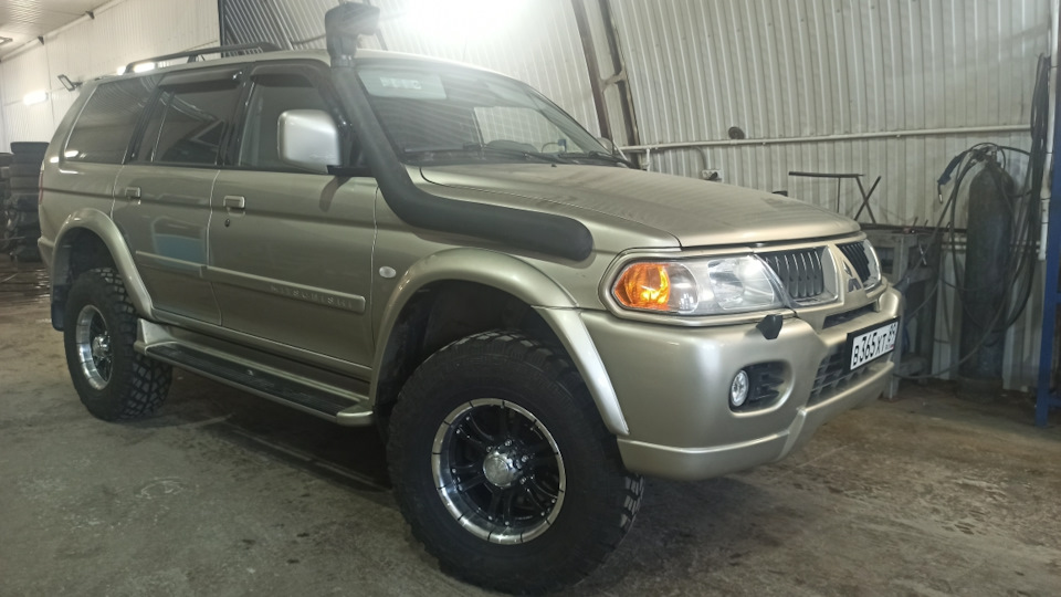 Фото в бортжурнале Mitsubishi Pajero Sport (1G)