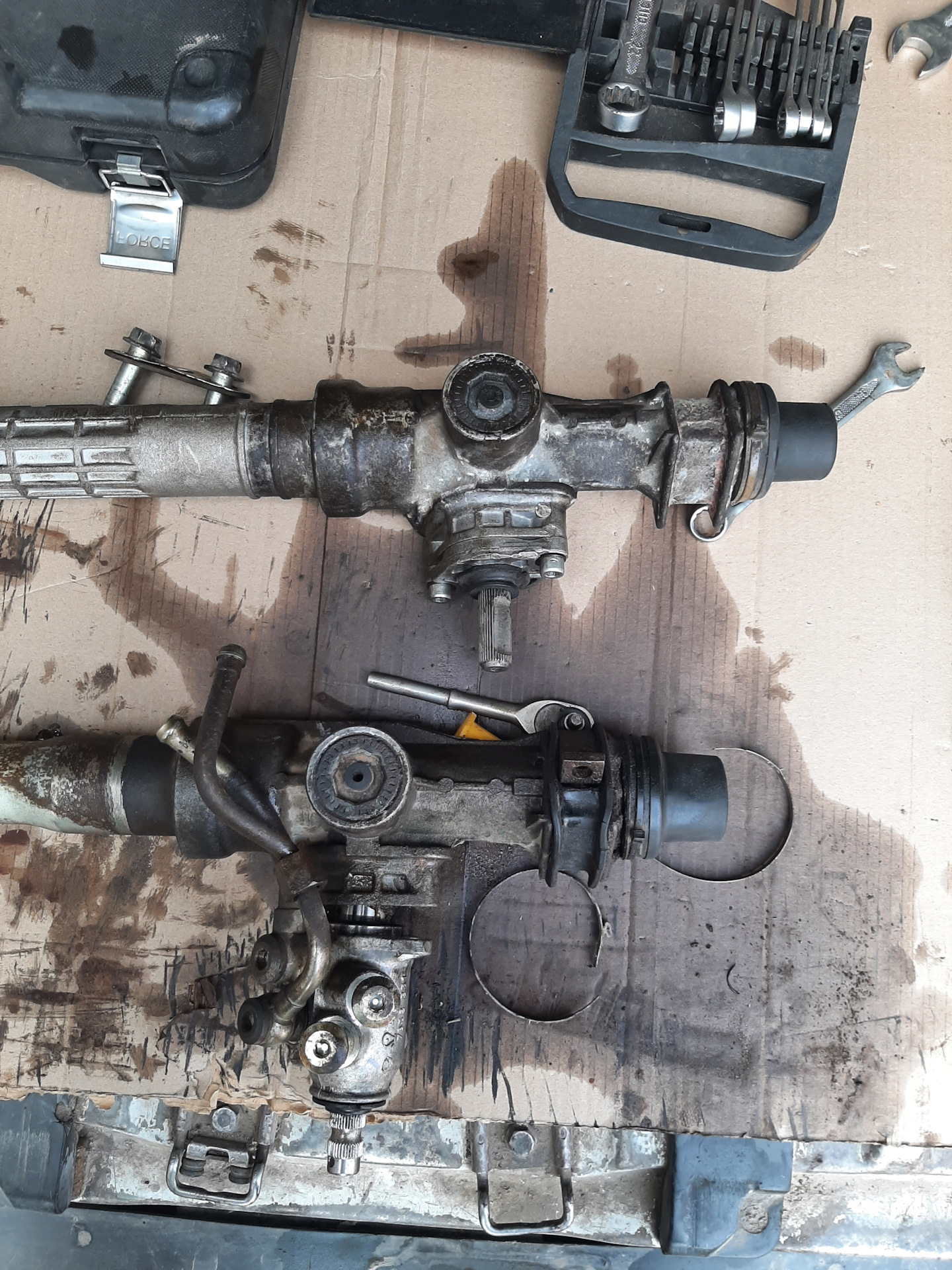 Рулевая рейка- (потекла )! — Lada 21124, 1,6 л, 2008 года | поломка ...