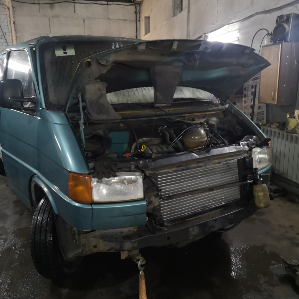 #6 — Замена стартера — Volkswagen Transporter T4, 2,4 л, 1992 года ...