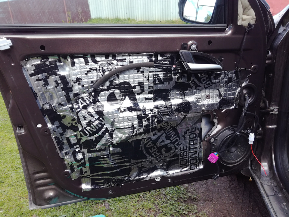 Замена передних колонок — Lada Vesta SW, 1,6 л, 2018 года | автозвук ...