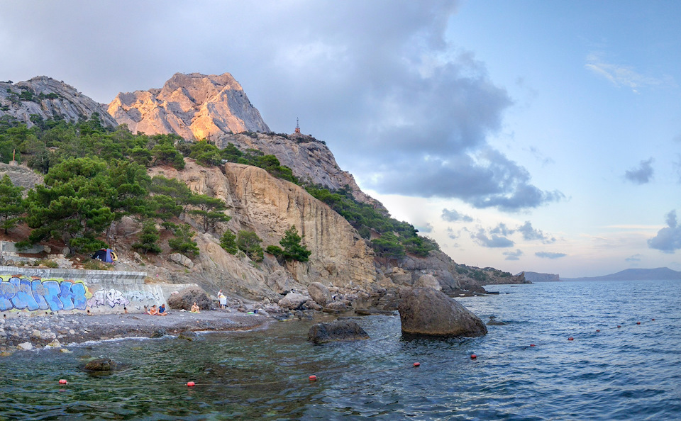 Новый Свет — на этом месте снимали легендарный Советский фильм 3+2, если вы понимаете о чем я — Audi A5 (1G)