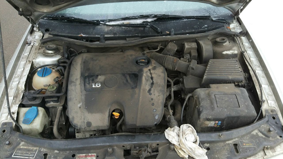 aYAAAgLcbOA 960 клапанная крышка bfq номер