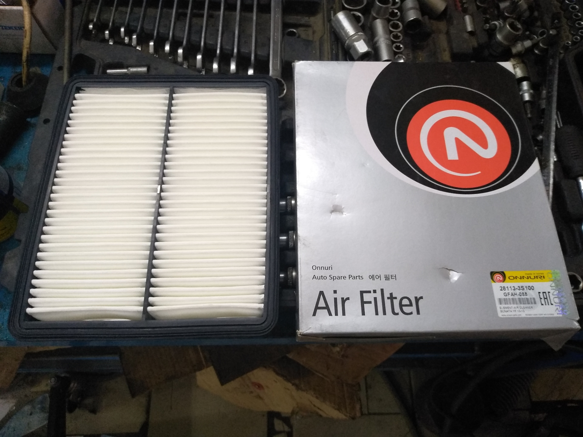 Воздушный фильтр двигателя киа