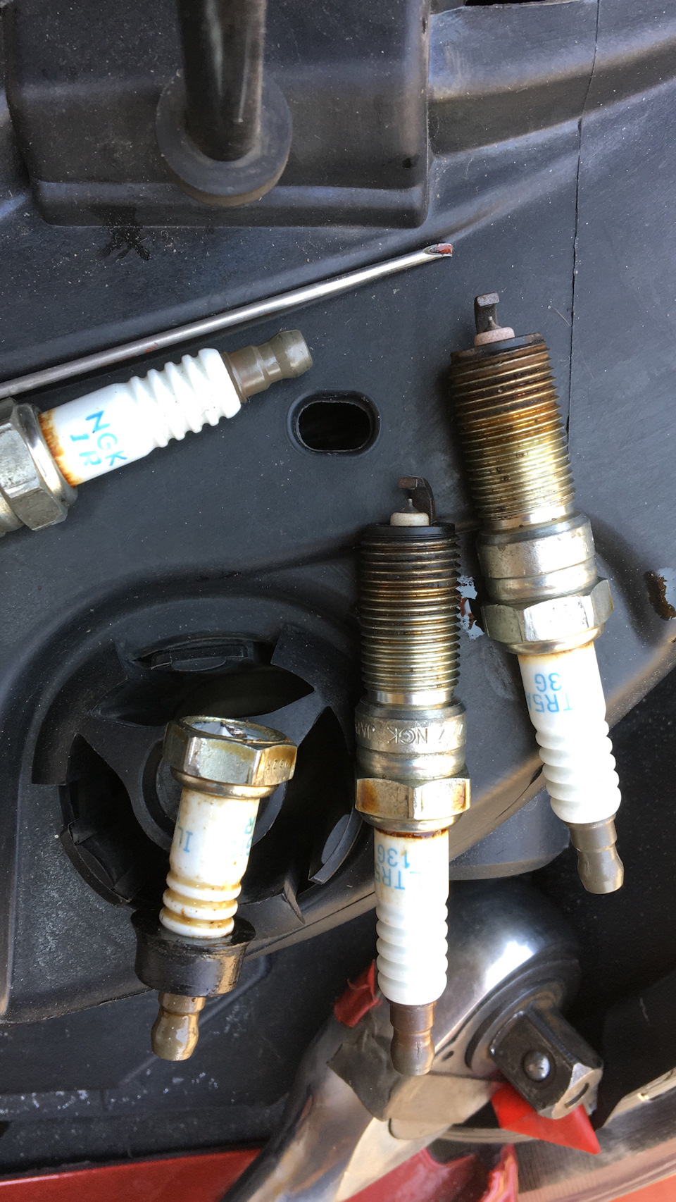 Обломалась свеча! Слов нет… одни эмоции… — Mazda 3 (1G) BK, 2 л, 2008 ...