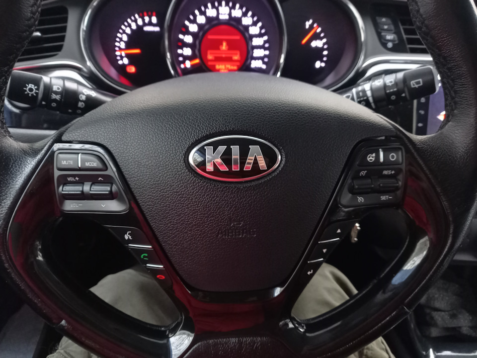 Фото в бортжурнале KIA Ceed SW (2G)