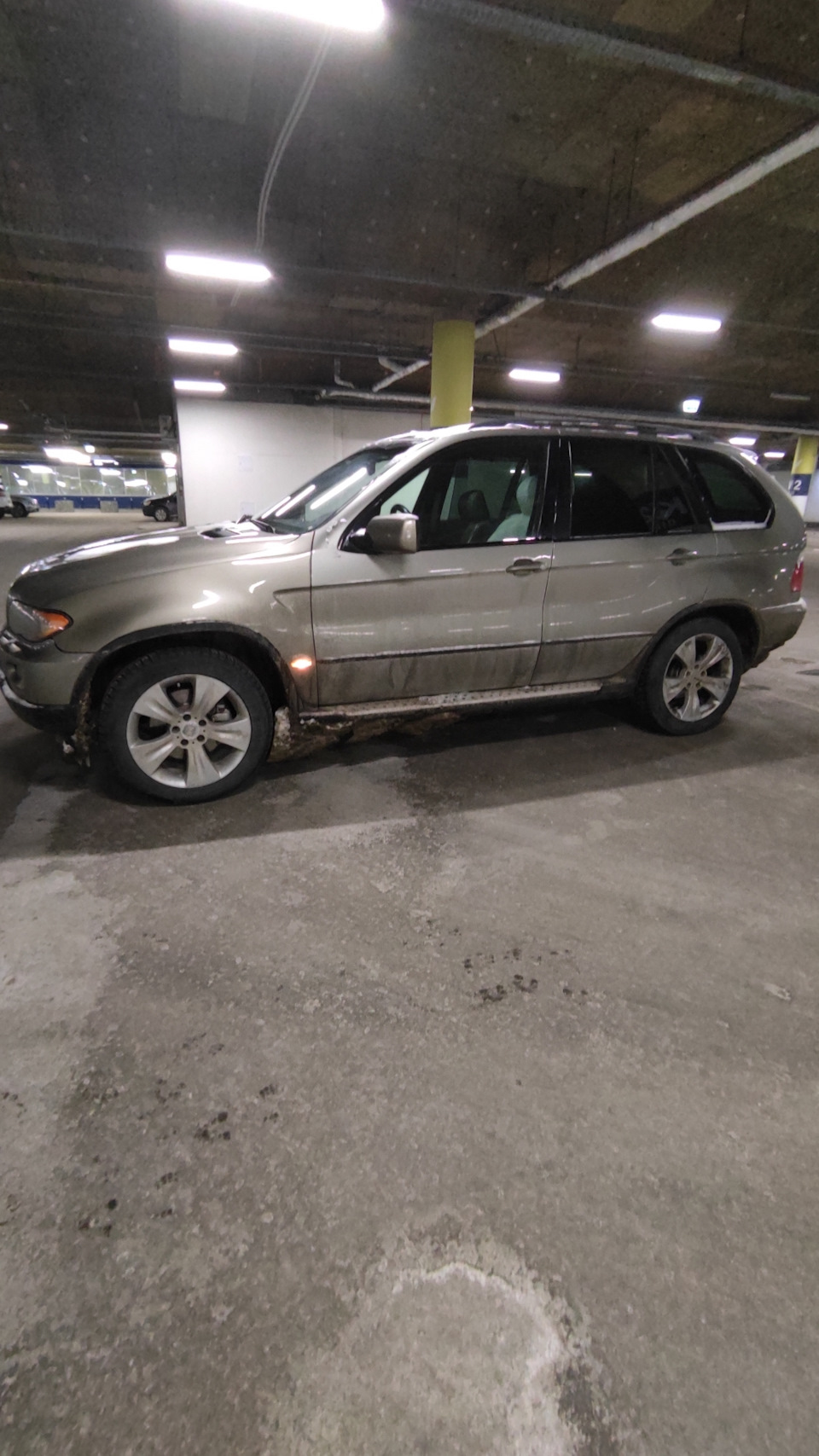 BMW, всегда держит в тонусе 😤 — BMW X5 (E53), 3 л, 2004 года | наблюдение  | DRIVE2